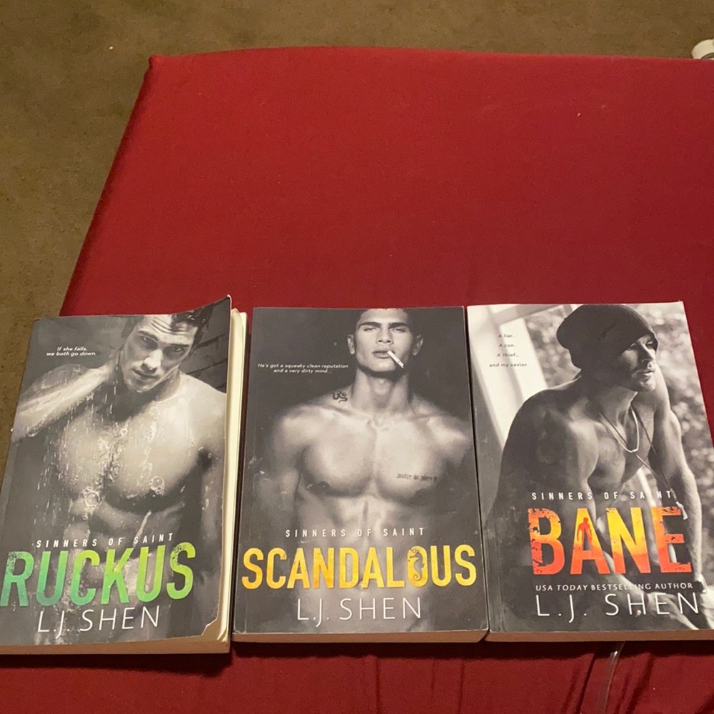 3 books from sinner of the saint